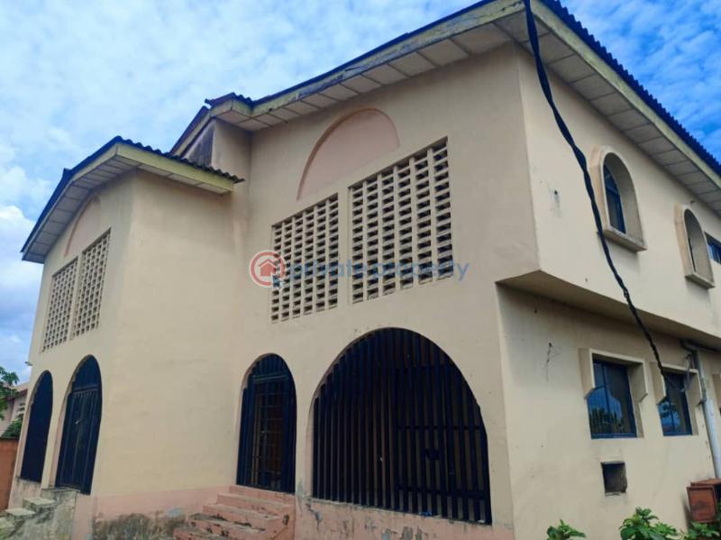 Beautiful 4bdrm duplex in a good location - 1 4 bedroom Semi detached Duplex For Sale Magodo GRA Phase 1 Ojodu Lagos - 1