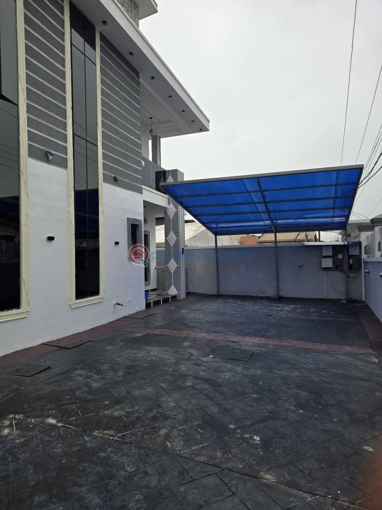 4 bedroom Detached Duplex For Sale Gbagada Lagos - 7