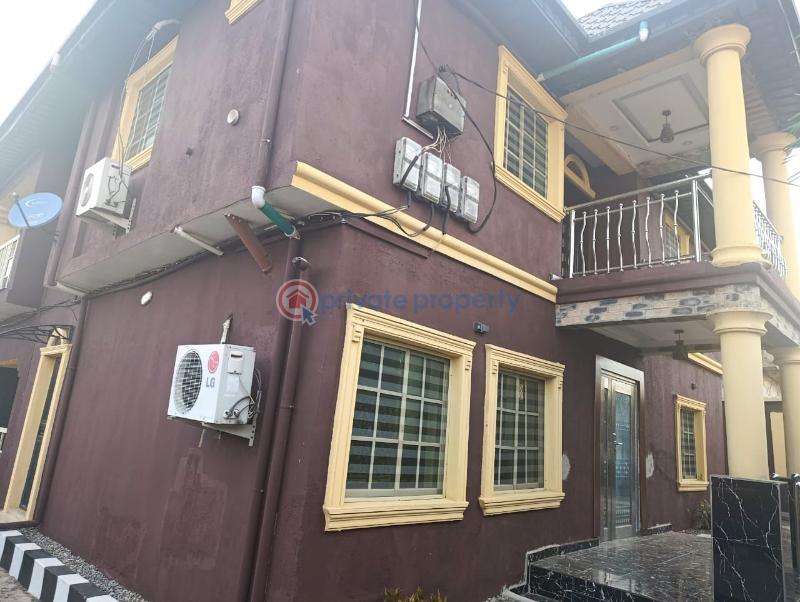 10 bedroom Duplex For Sale Off Isheri Lasu Road Ikotun/Igando Lagos - 7