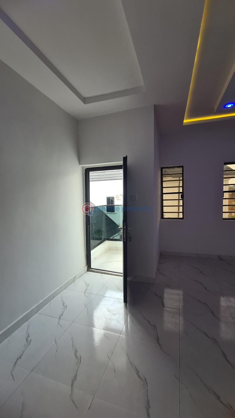 4 bedroom Detached Duplex For Sale Transekulu Enugu Suburb Enugu Area  - 8