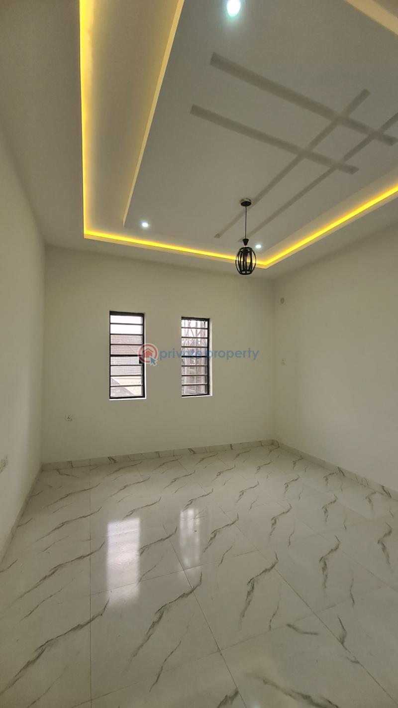 4 bedroom Detached Duplex For Sale Transekulu Enugu Suburb Enugu Area  - 2