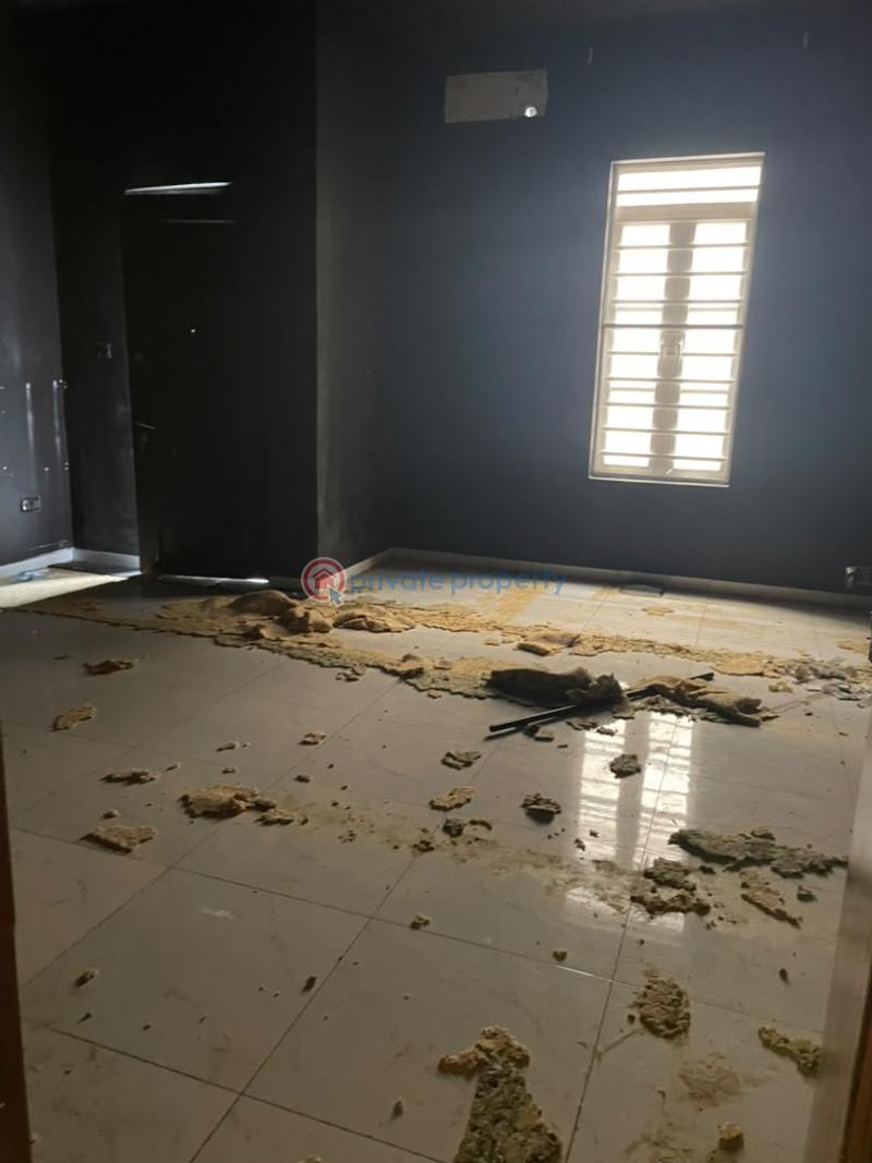 4 bedroom Duplex For Rent Osapa Lekki Lagos - 3