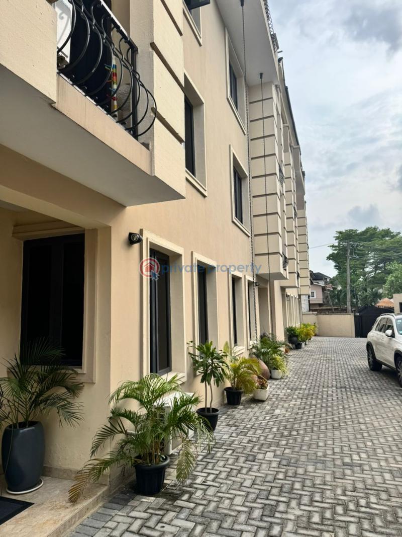 4 bedroom Terraced Duplex For Sale Center Of Parkview Ikoyi Lagos - 7