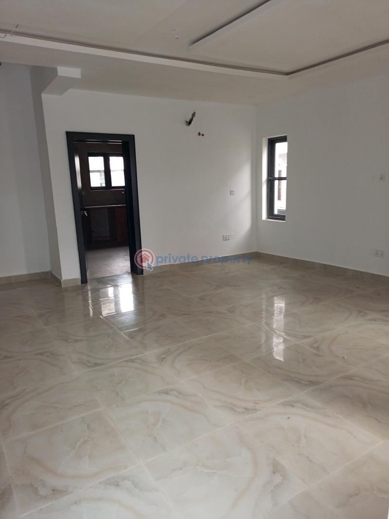 4 bedroom Terrace For Sale Secured Estate Ikate Elegushi Lekki Lagos - 3