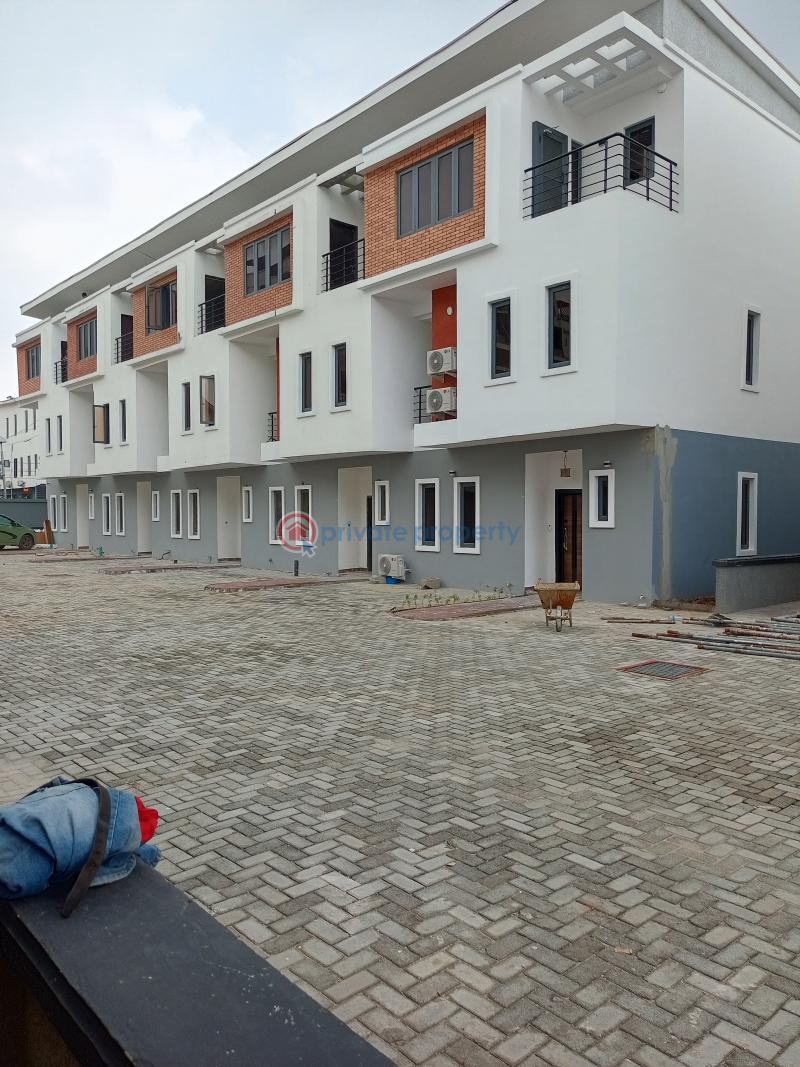 4 bedroom Terrace For Sale Secured Estate Ikate Elegushi Lekki Lagos - 2