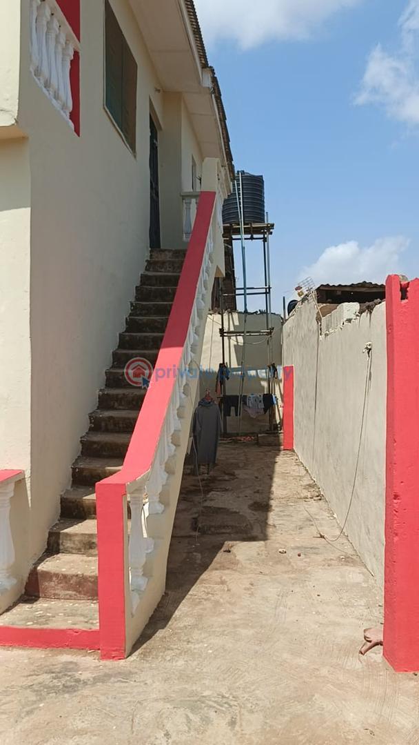 10 bedroom House For Sale Abaranje Ikotun/Igando Lagos - 1