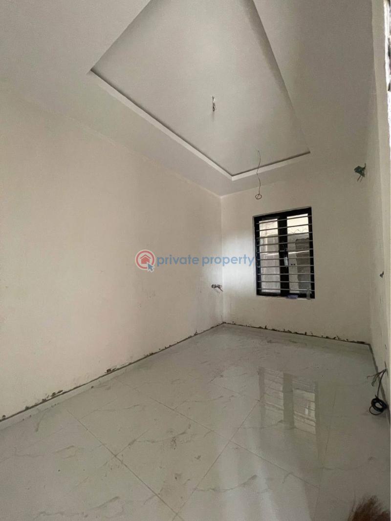 Majestically built 4 bdrm duplex in a good area - 1 4 bedroom Terraced Duplex For Sale Oke-ira Ogba Lagos - 1