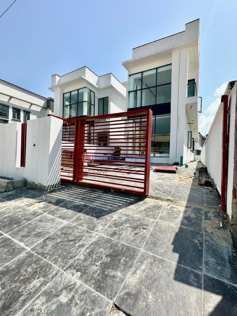 5 bedroom Detached Duplex For Sale Ikota Estate Ikota Lekki Lagos - 0
