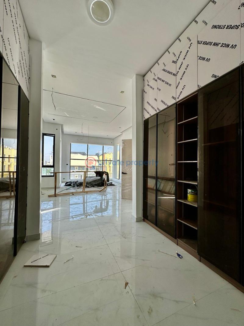 5 bedroom Detached Duplex For Sale Ikota Estate Ikota Lekki Lagos - 14