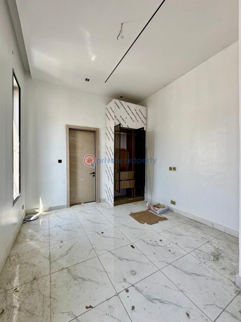 5 bedroom Detached Duplex For Sale Ikota Estate Ikota Lekki Lagos - 11
