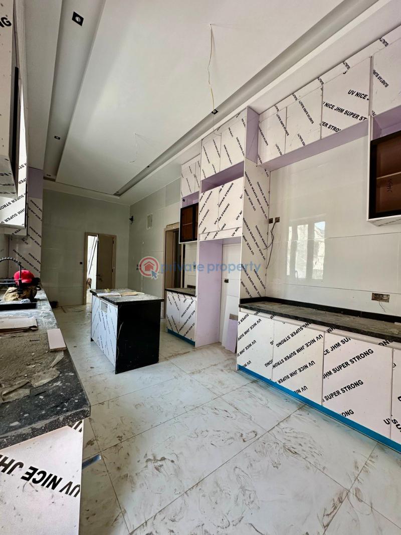5 bedroom Detached Duplex For Sale Ikota Estate Ikota Lekki Lagos - 7