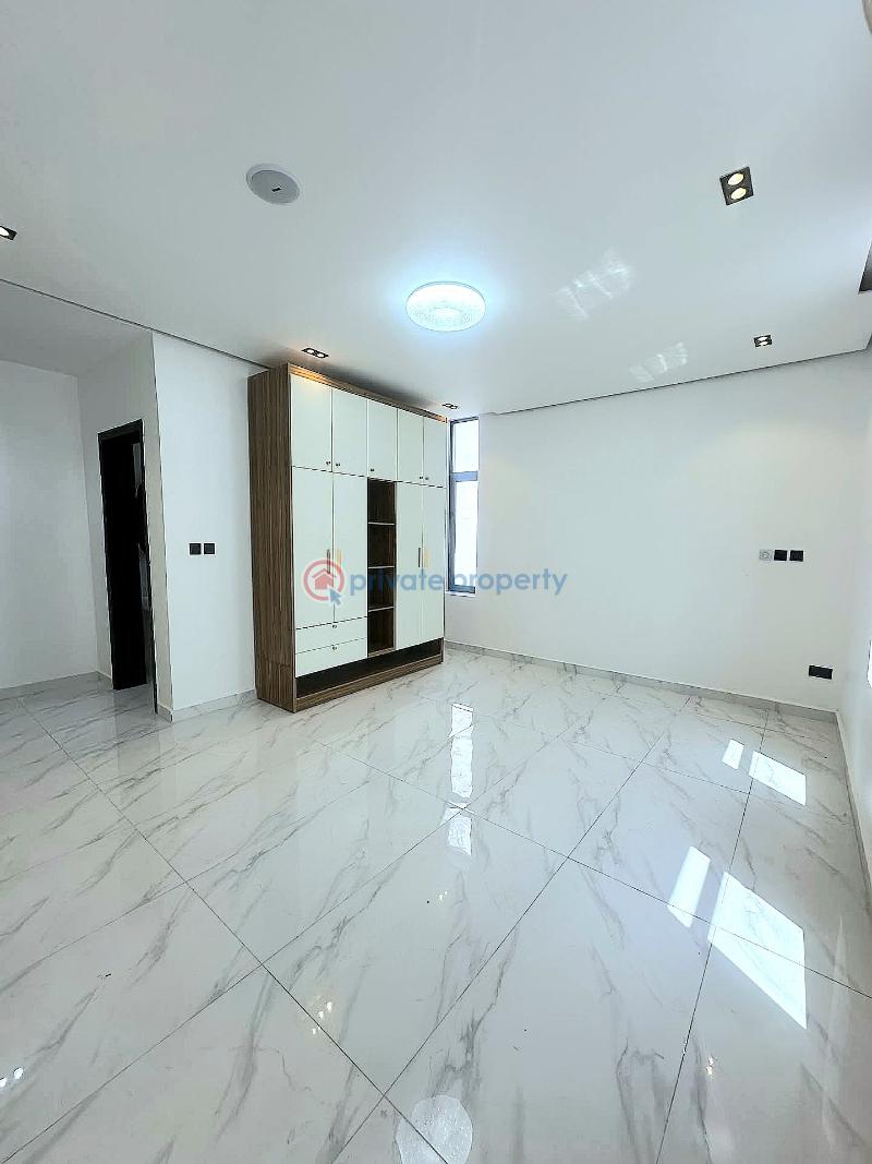 Beautiful 5 bedroom duplex - 12 5 bedroom Semi detached Duplex For Sale Ikate Elegushi Lekki Lagos - 12
