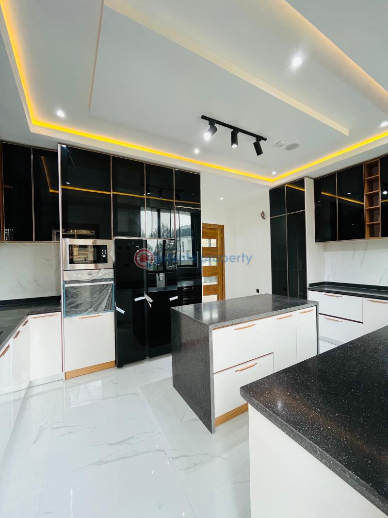 5 bedroom Duplex For Sale Lekki County Ikota Lekki Lagos - 4