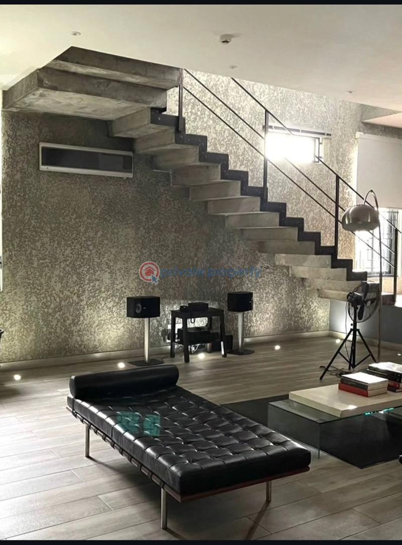 5 bedroom Detached Duplex For Sale Ilupeju Lagos - 3