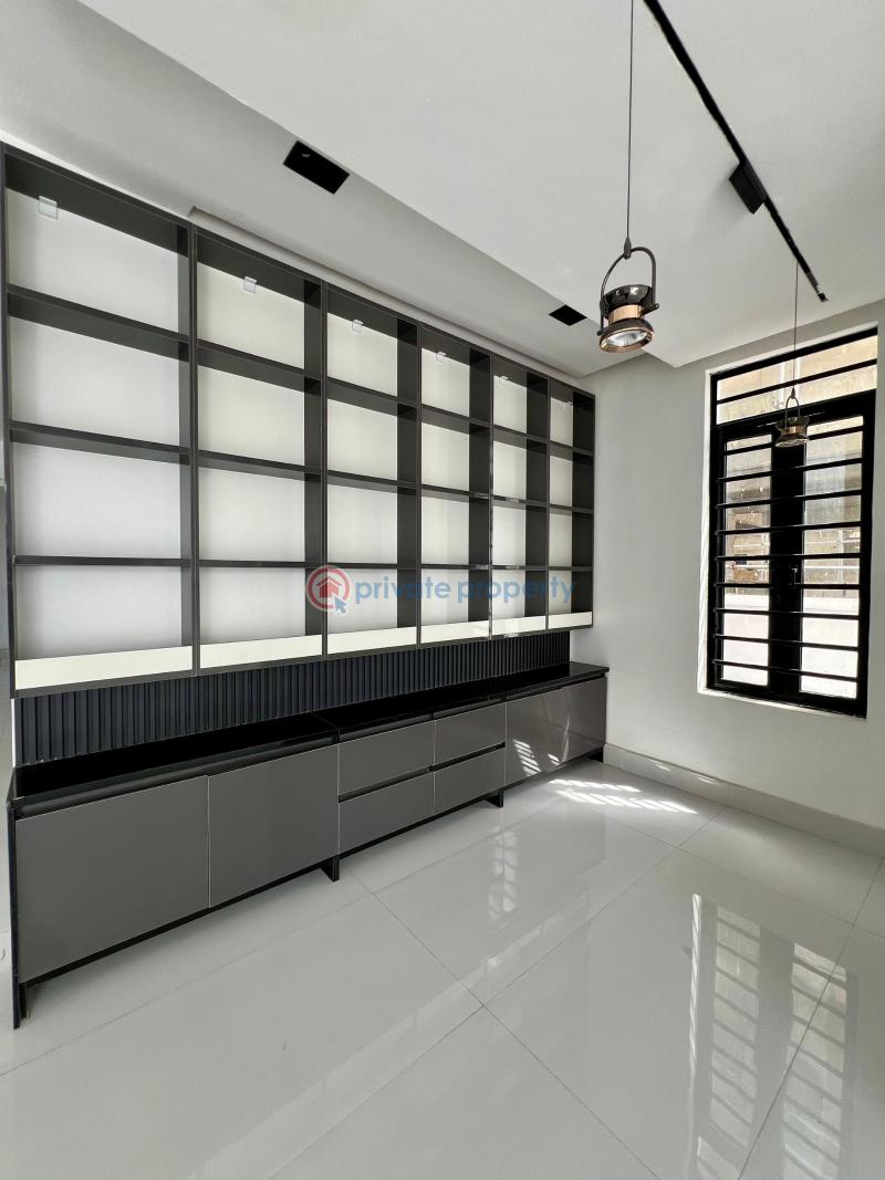 5 bedroom Detached Duplex For Sale Lekki Phase 1 Lagos - 0