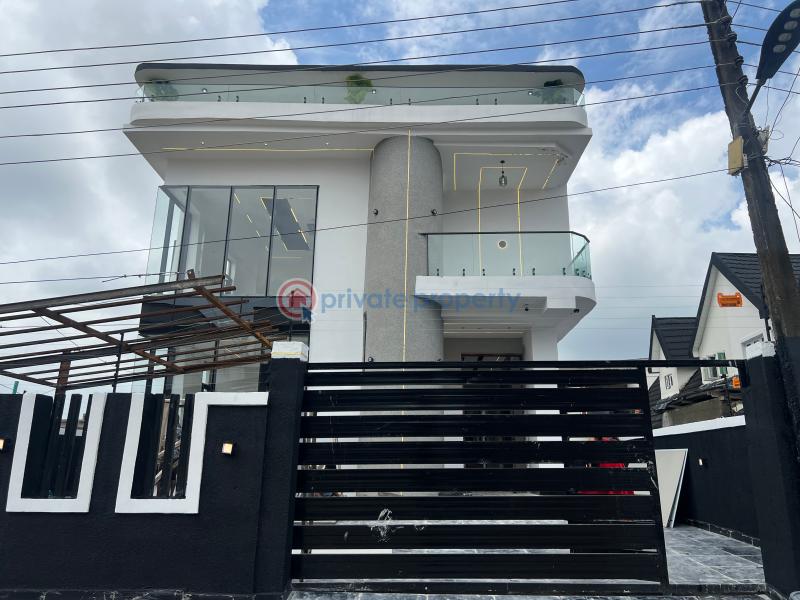 5 bedroom Duplex For Sale Diamond Estate Along Monastery Road Sangotedo Ajah Lagos - 0