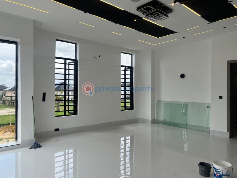 5 bedroom Duplex For Sale Diamond Estate Along Monastery Road Sangotedo Ajah Lagos - 1
