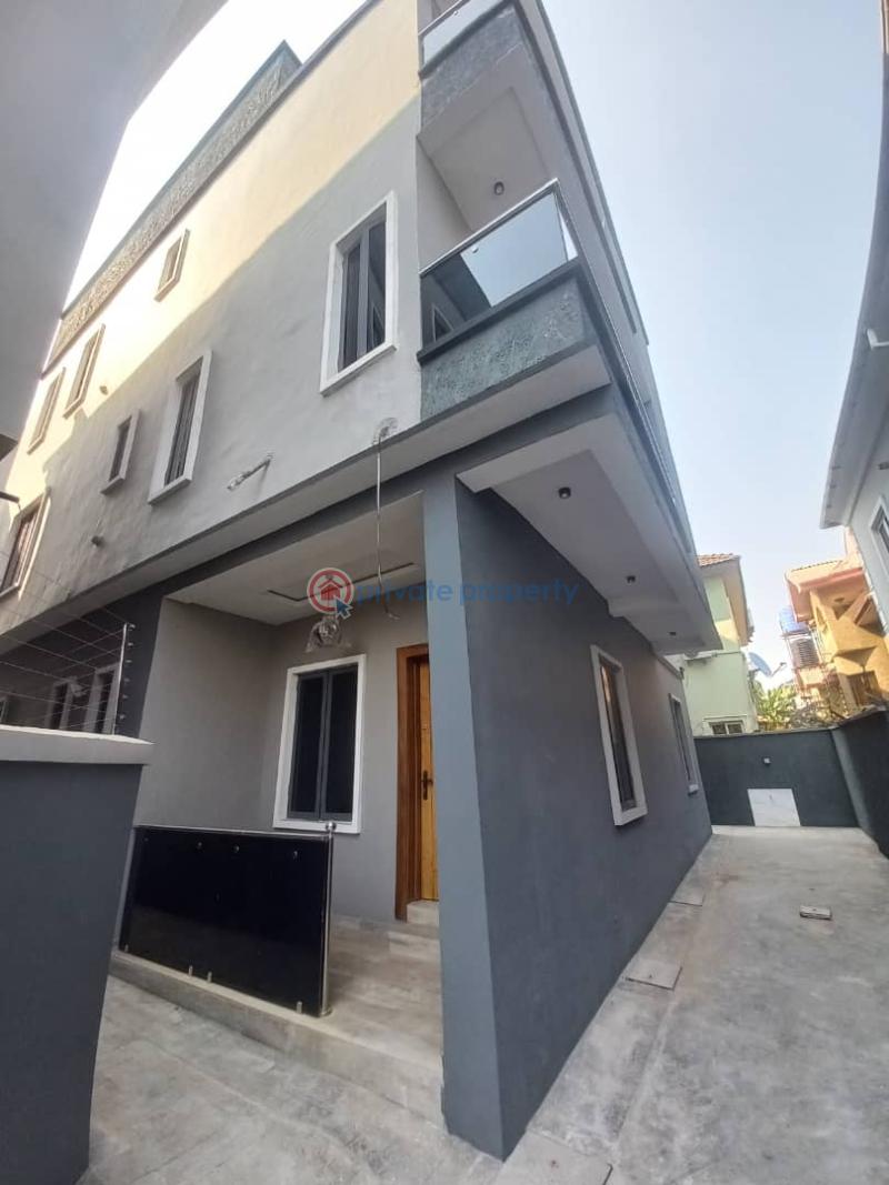 5 bedroom Detached Duplex For Sale Magodo GRA Phase 2 Kosofe/Ikosi Lagos - 0