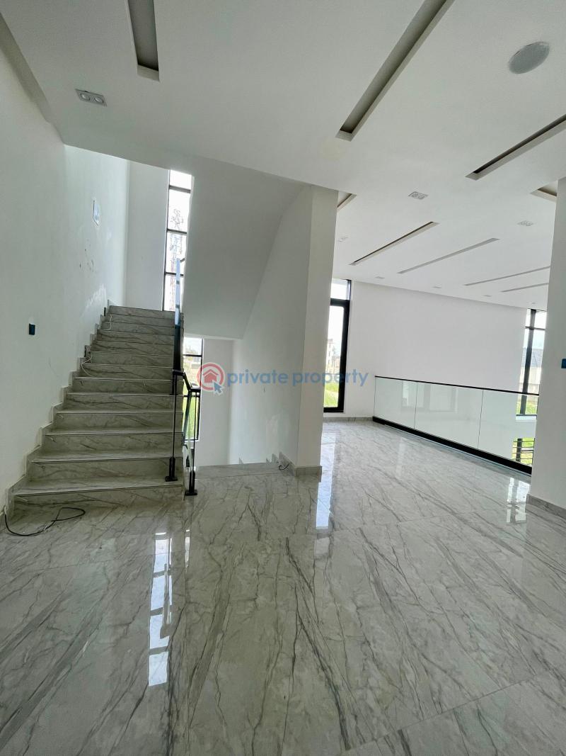 5 bedroom Detached Duplex For Sale Lekky County Lekki Lagos - 3
