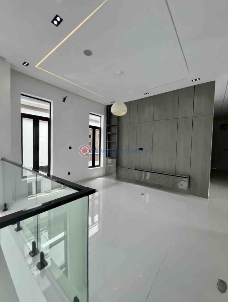 5 bedroom Detached Duplex For Sale Lekki County Lekki Lagos - 9