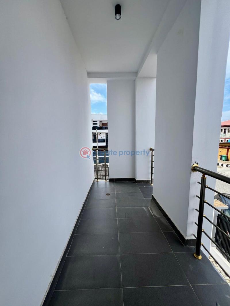 5 bedroom Shared Apartment For Sale Lekki Phase 1 Lagos - 6