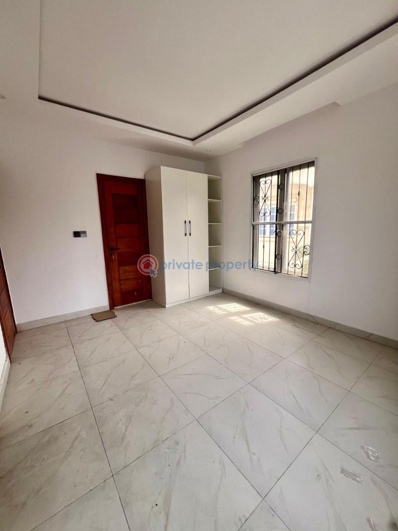 5 bedroom Shared Apartment For Sale Lekki Phase 1 Lagos - 9