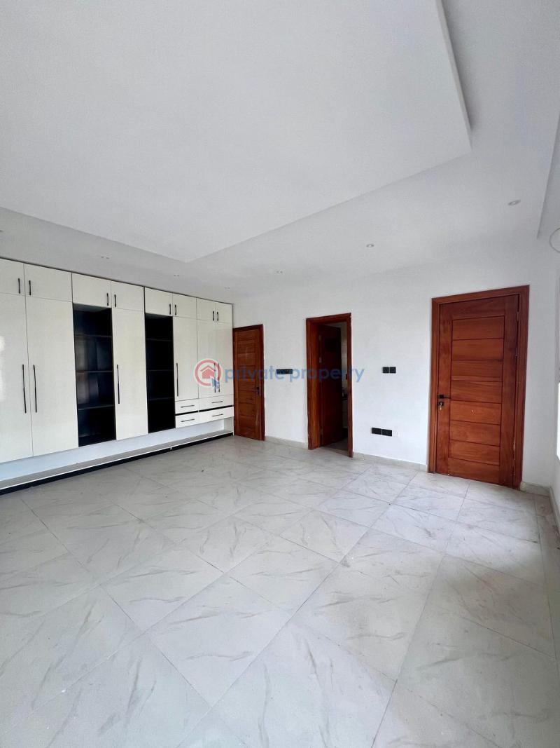 5 bedroom Shared Apartment For Sale Lekki Phase 1 Lagos - 8
