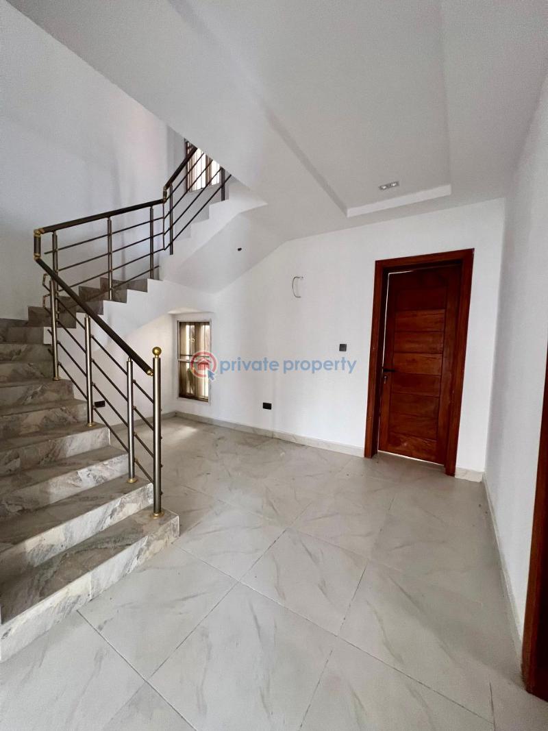5 bedroom Shared Apartment For Sale Lekki Phase 1 Lagos - 16
