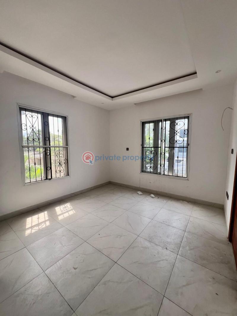 5 bedroom Shared Apartment For Sale Lekki Phase 1 Lagos - 12