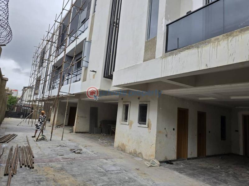 Beautiful 5 bedroom terrace with 1 bq - 1 5 bedroom Terrace For Sale Opebi, Ikeja Lagos - 1