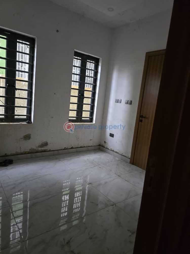 Beautiful 5 bedroom terrace with 1 bq - 3 5 bedroom Terrace For Sale Opebi, Ikeja Lagos - 3