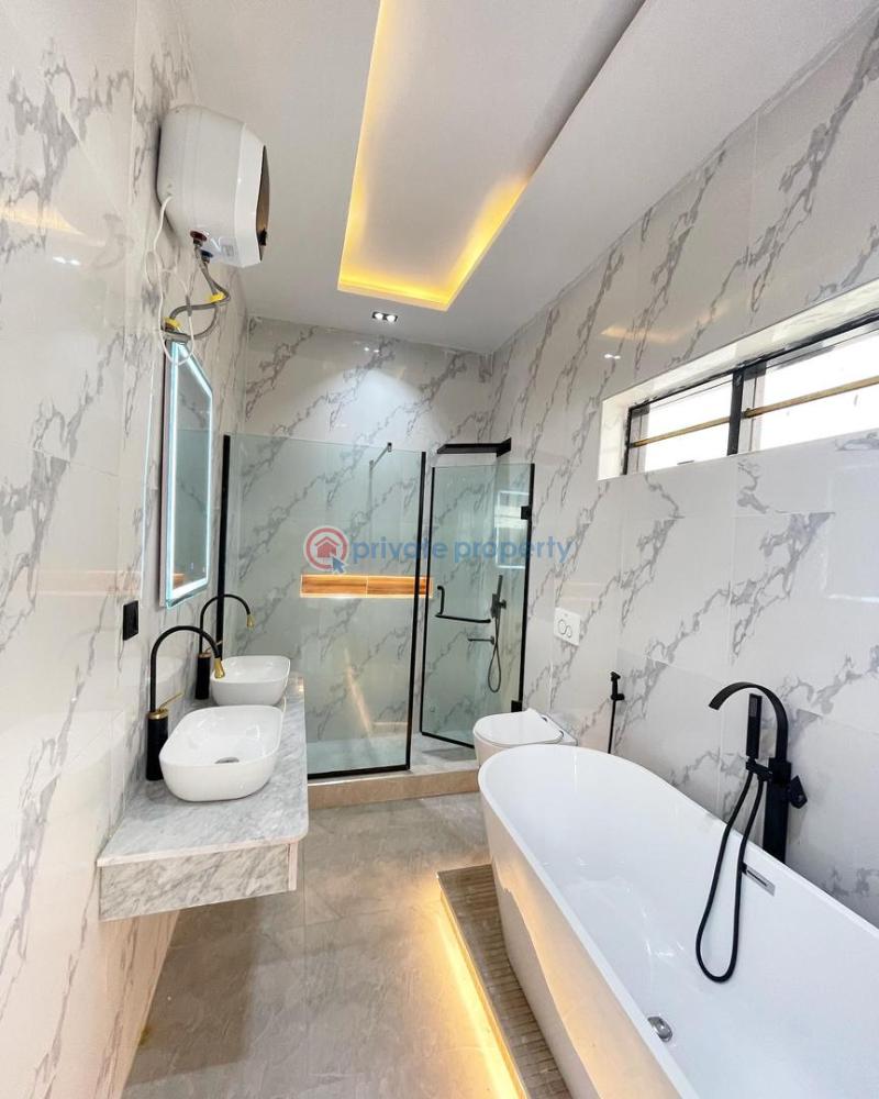 Beautiful 6 bedrooms detached duplex with  swimming pool &bq - 2 5 bedroom Duplex For Sale Royal Garden Estate Ajah Lagos - 2