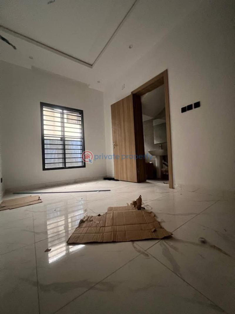 5 bedroom Detached Duplex For Sale Omole Phase 2 Ikeja Lagos - 1