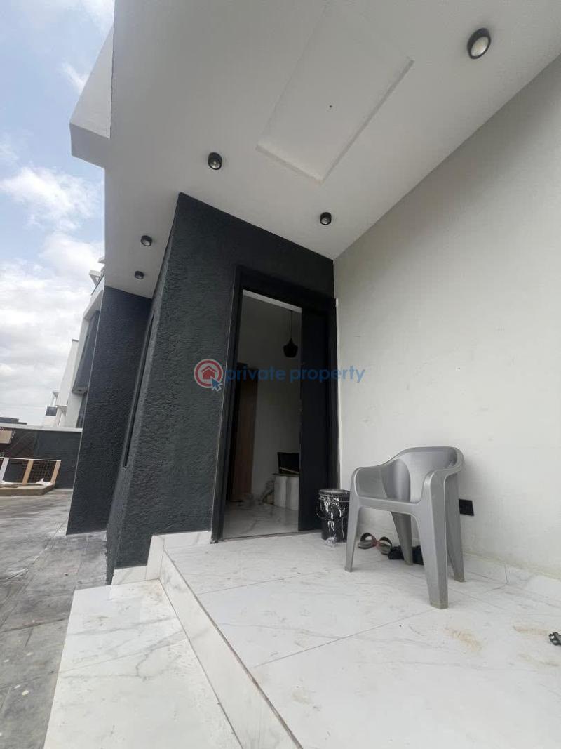 5 bedroom Detached Duplex For Sale Omole Phase 2 Ikeja Lagos - 13
