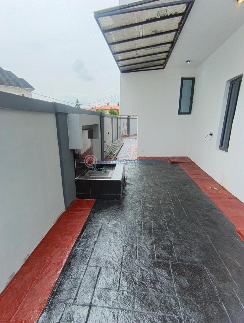 5 bedroom House For Sale Omole Phase 1 Ikeja Lagos - 9
