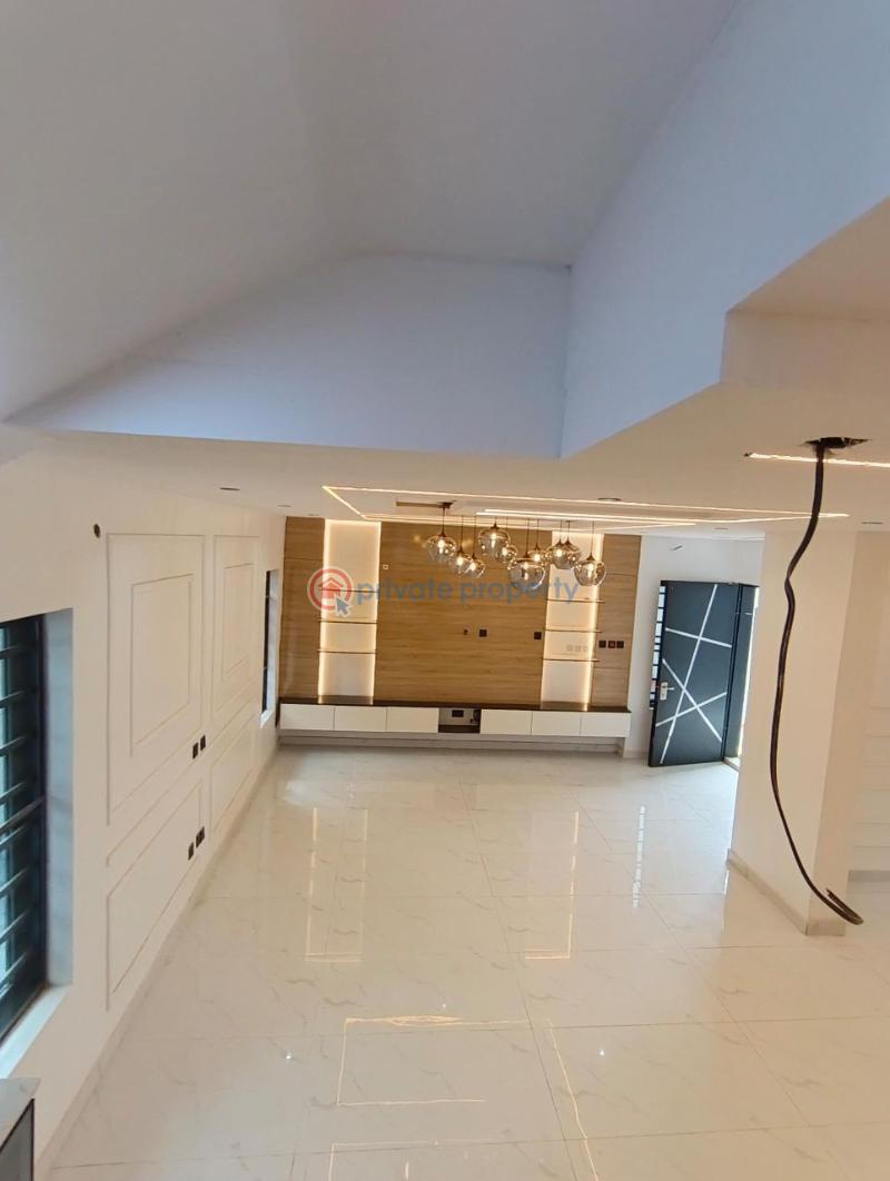 5 bedroom House For Sale Omole Phase 1 Ikeja Lagos - 15