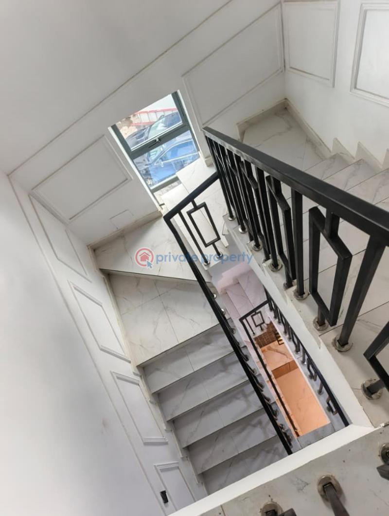 5 bedroom Detached Duplex For Sale Omole Phase 1 Ikeja Lagos - 20