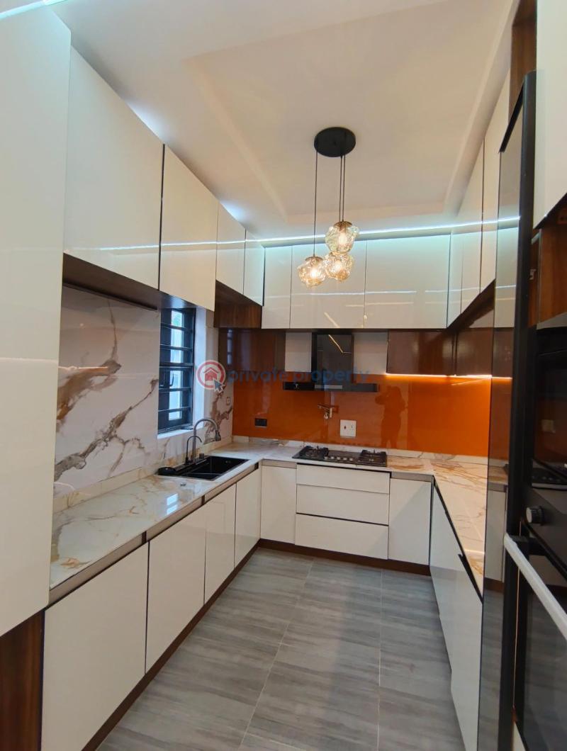 5 bedroom House For Sale Omole Phase 1 Ikeja Lagos - 3