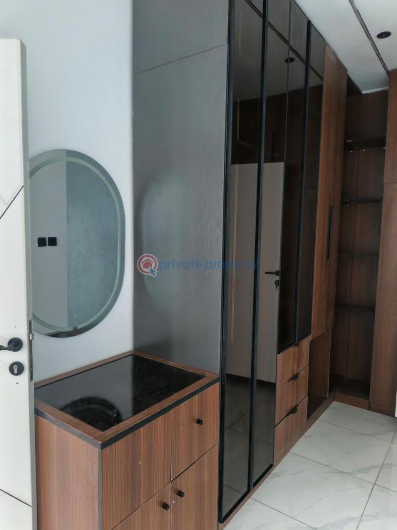 5 bedroom House For Sale Omole Phase 1 Ikeja Lagos - 18