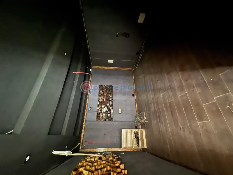 Beautiful 5bedroom fully detached house with pool - 10 5 bedroom Detached Duplex For Sale Osapa London Lekki Lagos - 10