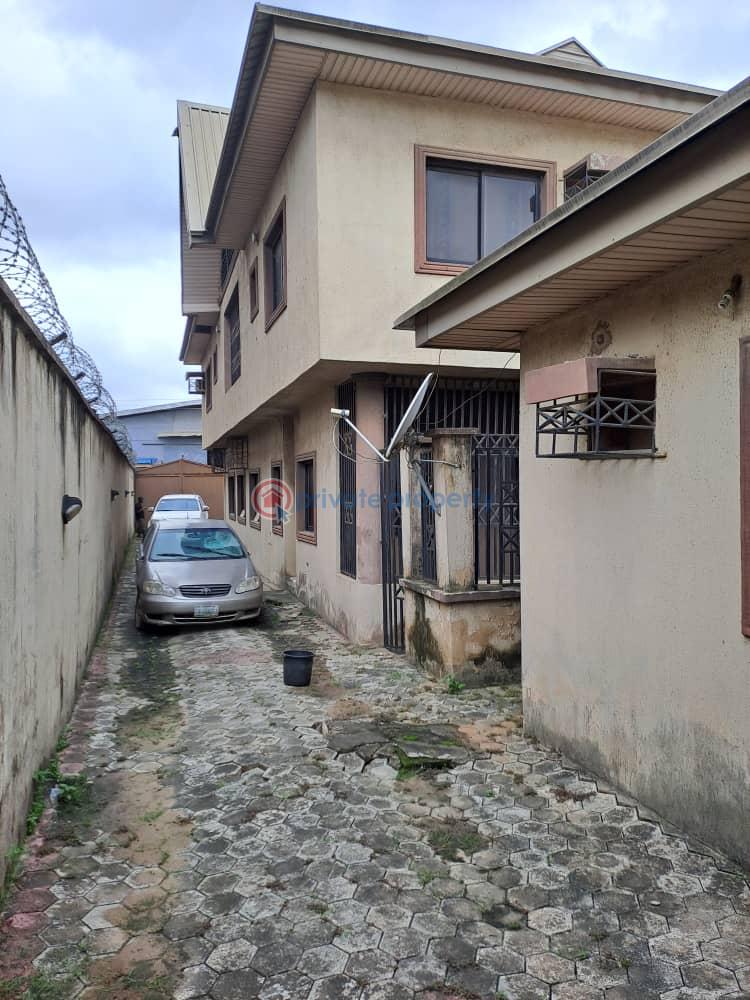 Beautiful 6 bedroom detached duplex with 2 bedroom bq - 4 6 bedroom Detached Duplex For Sale Ajao Estate Isolo Lagos - 4