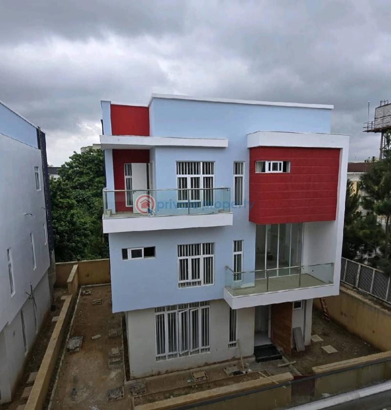 4 bedroom Detached Duplex For Rent Ikeja GRA Lagos - 1