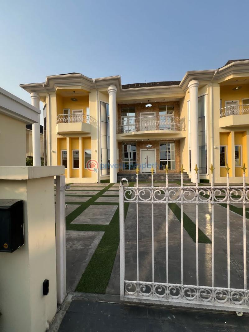 7 bedroom Maisonette For Sale Lekki Phase 1 Lagos