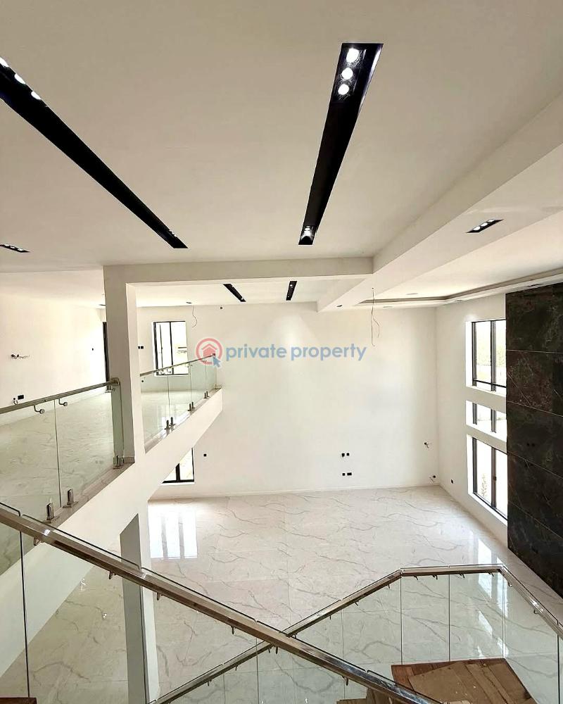 Beautiful 7bedroom fully detached house with ample space - 3 7 bedroom Duplex For Sale Wuye Abuja Phase 2  - 3