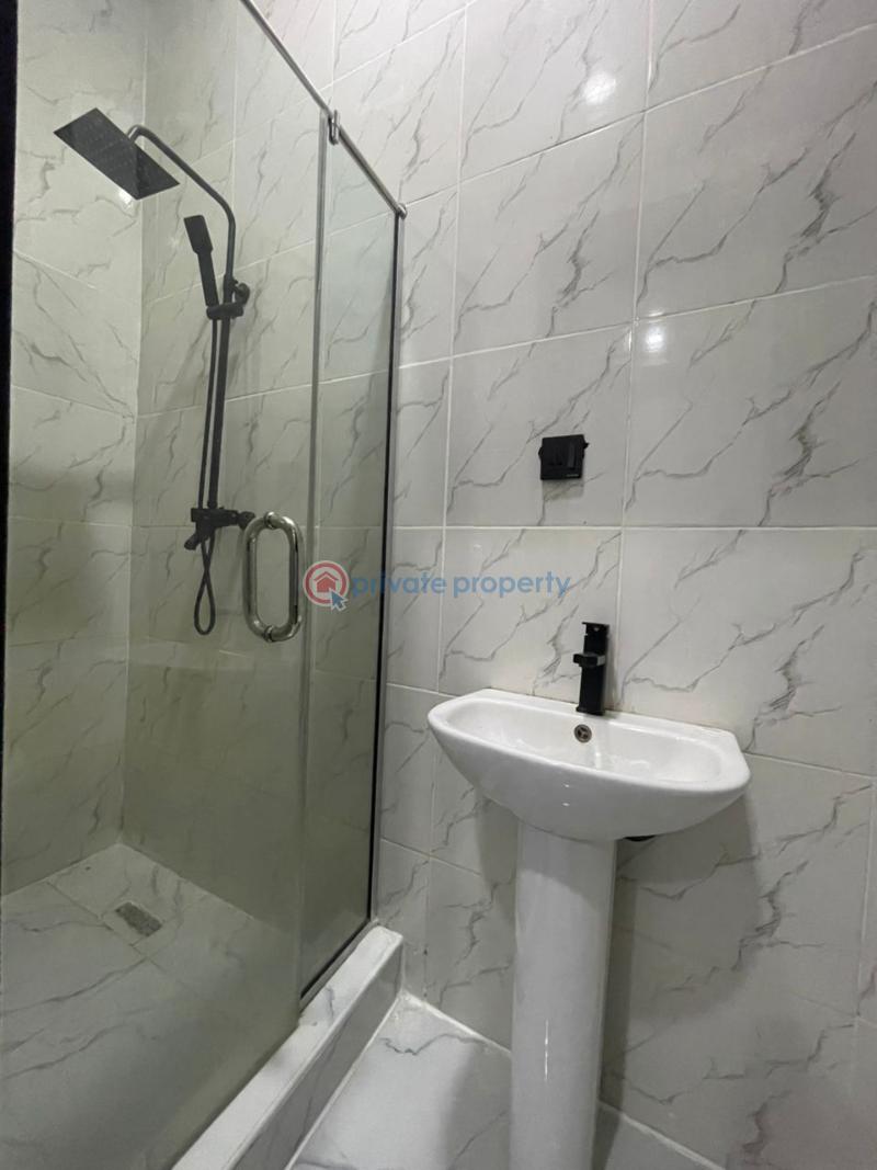 4 bedroom Flat & Apartment For Sale Orchid Road Lekki Expressway Lagos - 5