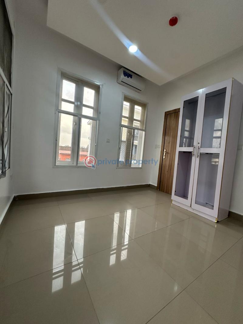 2 bedroom Block Of Flats For Rent Beautiful & Serviced 2 Bedroom Apartment Inside A Call In Access Estate Lekki Expressway Lagos - 4
