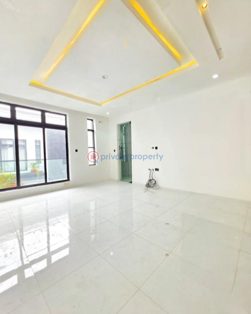 5 bedroom Townhouse For Sale Ilasan Lekki Lagos - 1