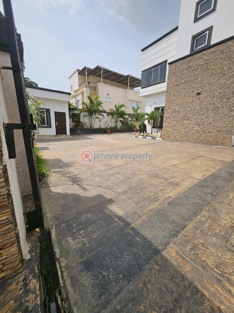 5 bedroom Duplex For Sale Citiscape Villa Estate Guzape Guzape Abuja Phase 1  - 2