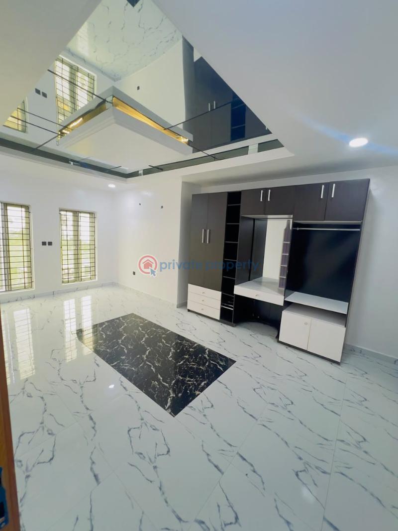 2 bedroom Flat & Apartment For Rent Chisco Bus Stop Ikate Elegushi Lekki Lagos - 0