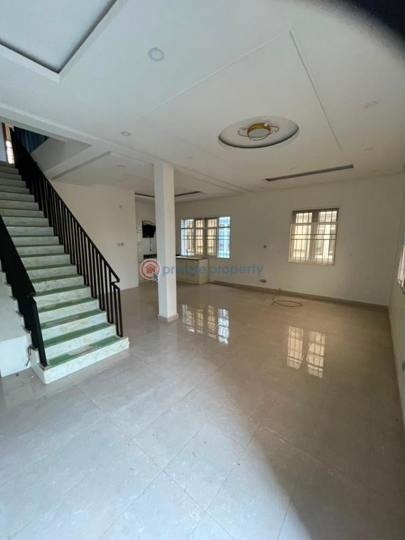 3 bedroom Mini Flat For Rent Lekki Phase 1 Lagos - 5